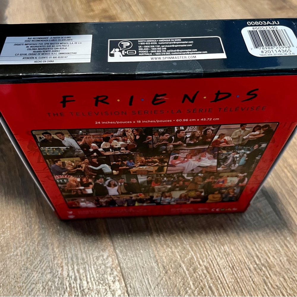 FRIENDS Collector Items - Picture 4 of 7